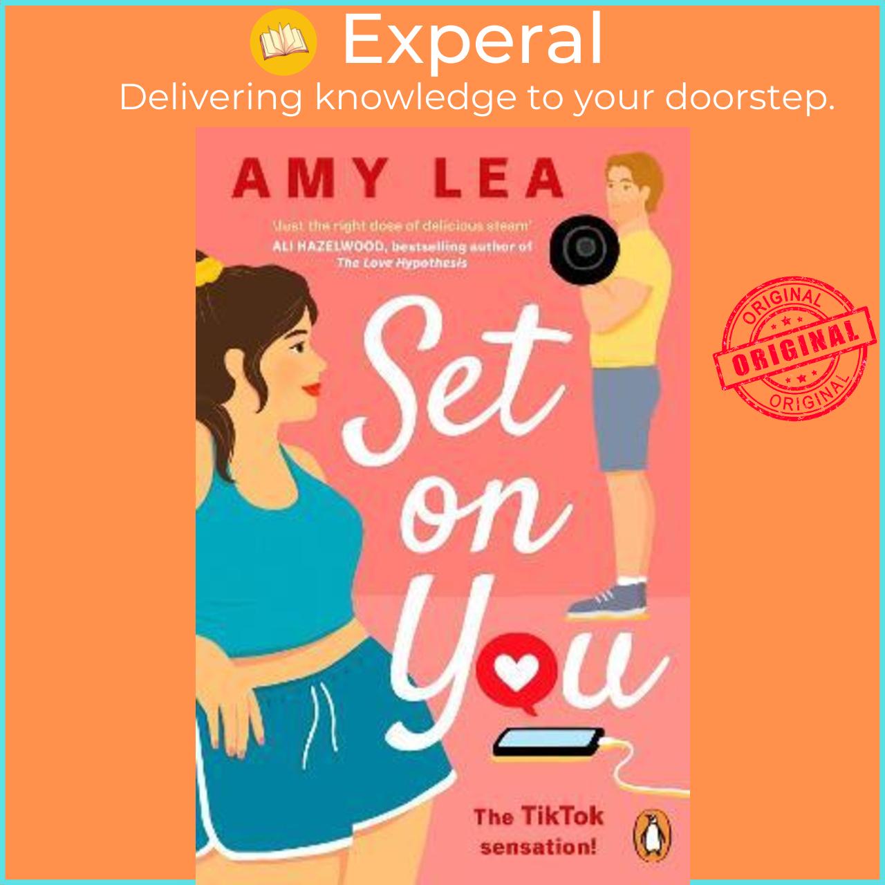 Sách - Set On You by Amy Lea