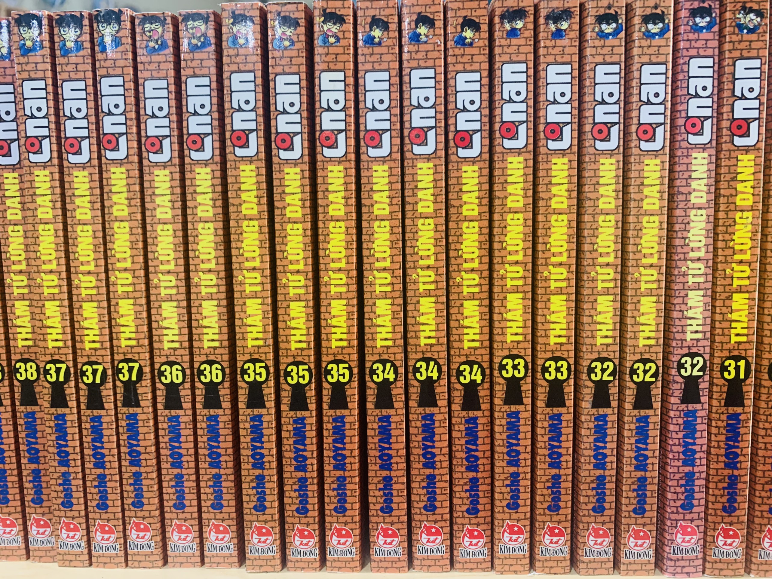 Combo Thám Tử Lừng Danh Conan  Tặng kèm Special cover bìa áo Conan tập 100