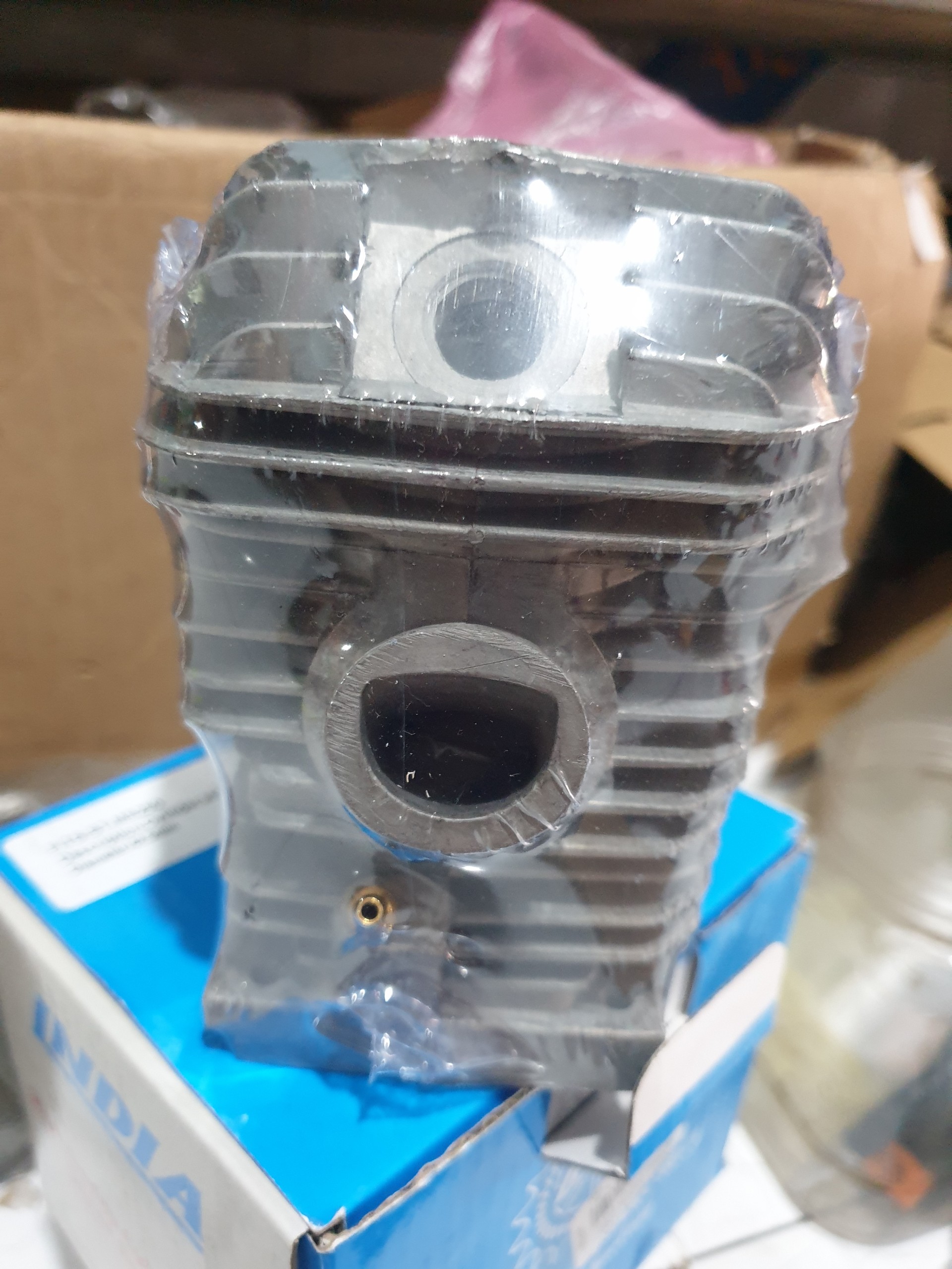 Nòng hơi máy cưa xích MS 250 S-TIHL