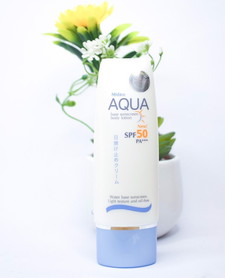 KEM CHỐNG NẮNG TOÀN THÂN MISTINE AQUA BASE SUNSCREEN BODY LOTION  SPF 50  PA +++