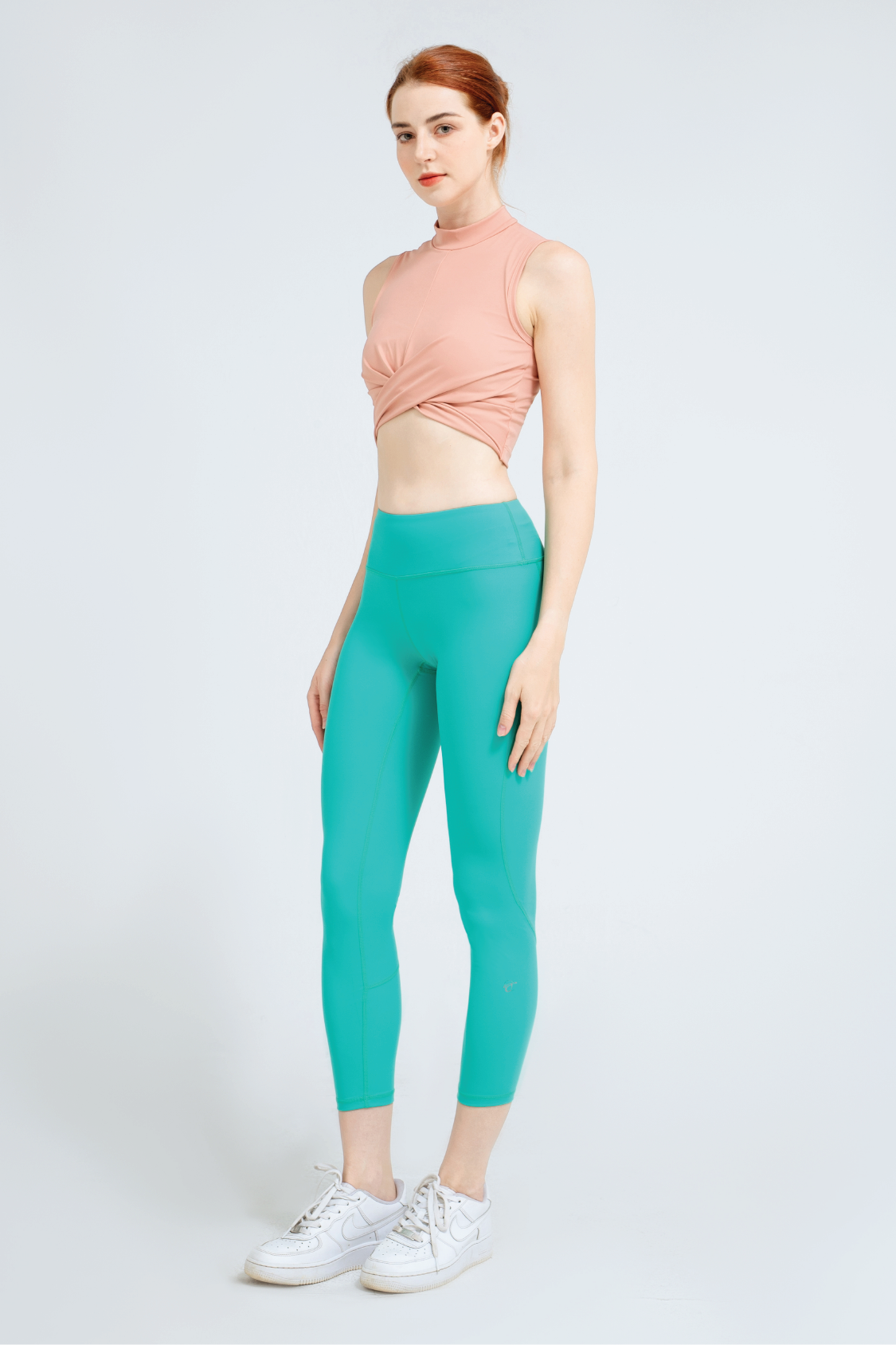 Set Đồ Tập Thể Thao Áo Joyce Croptop & Quần Tập Xavia.
