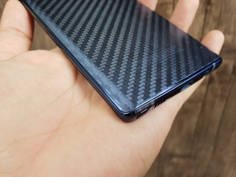 Dán mặt sau lưng carbon cho Samsung Note 8