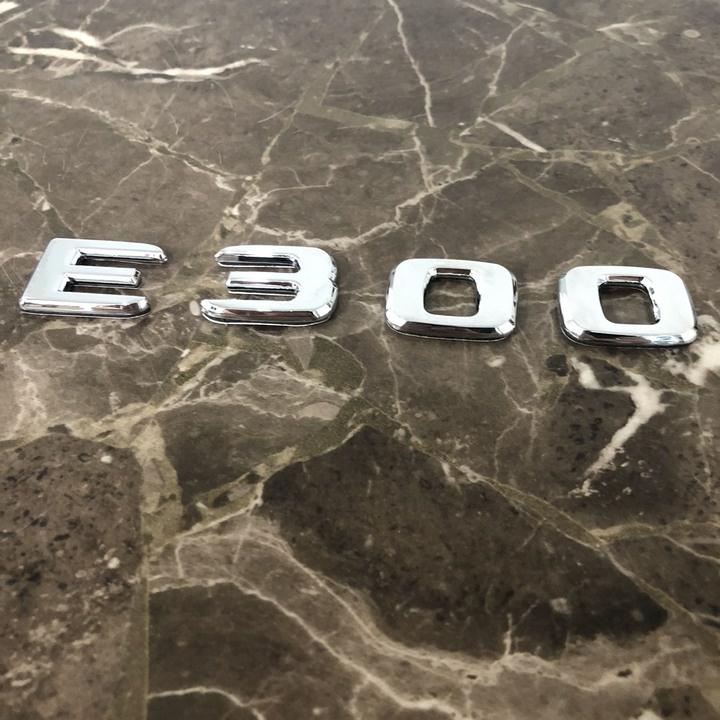 Decal tem chữ Inox dán đuôi xe ô tô Mercedess E200 và E300