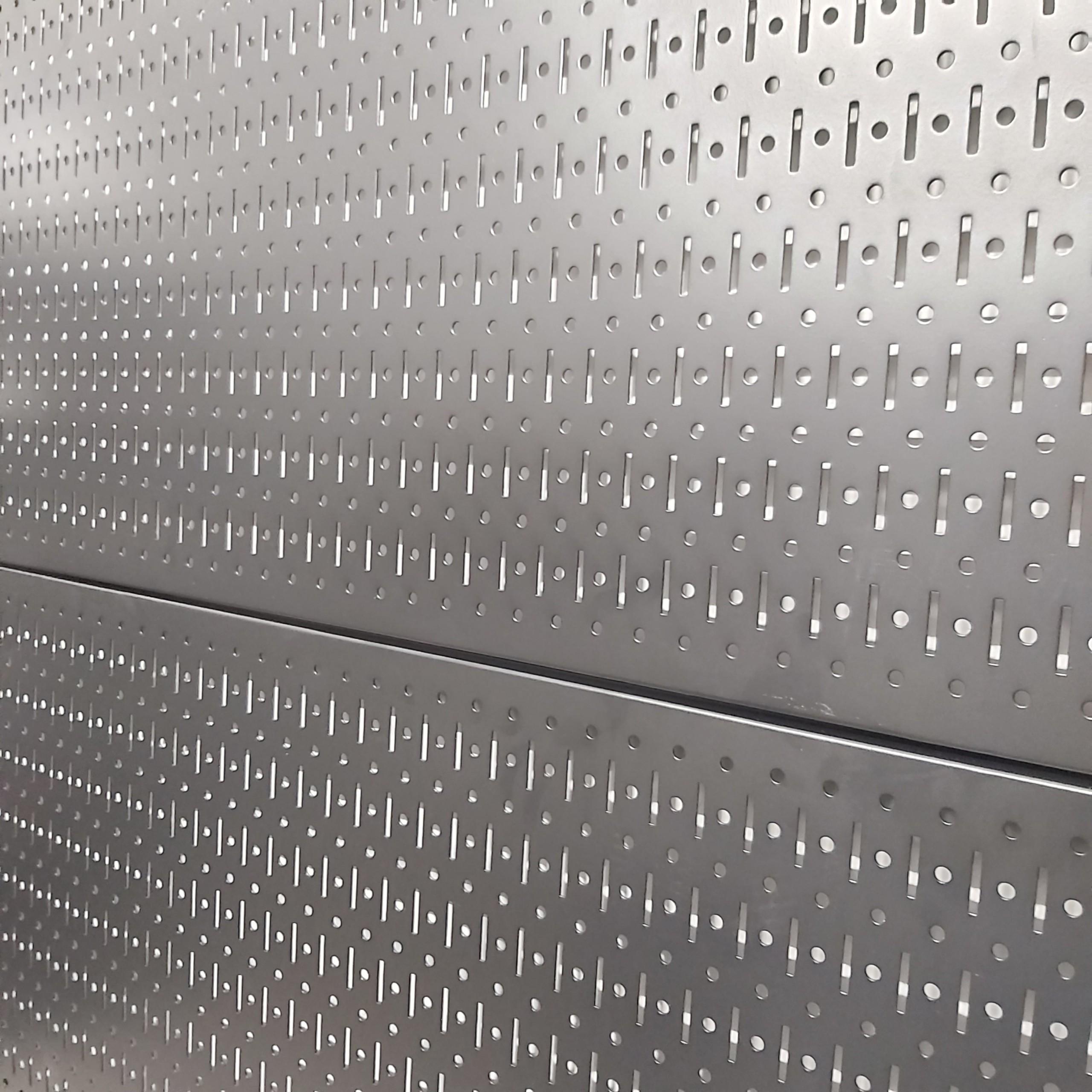 Tấm lưới pegboard đôi màu đen treo tường - 2 tấm