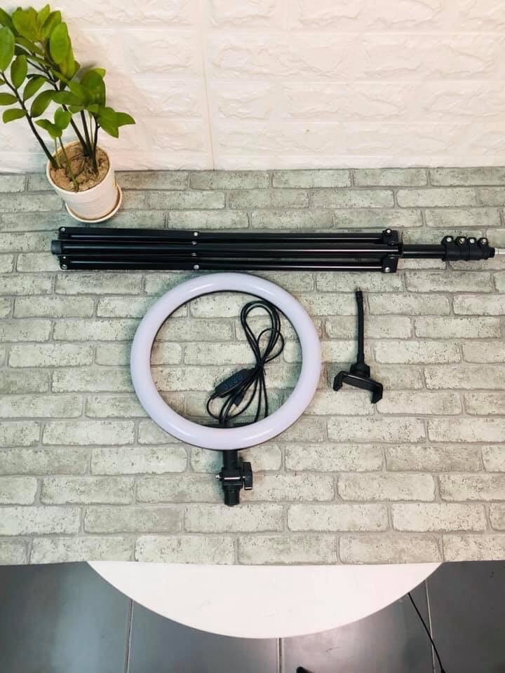 Đèn livestream 33cm, đèn led trợ sáng chụp ảnh, studio, trang điểm - Đèn led tiktok hot