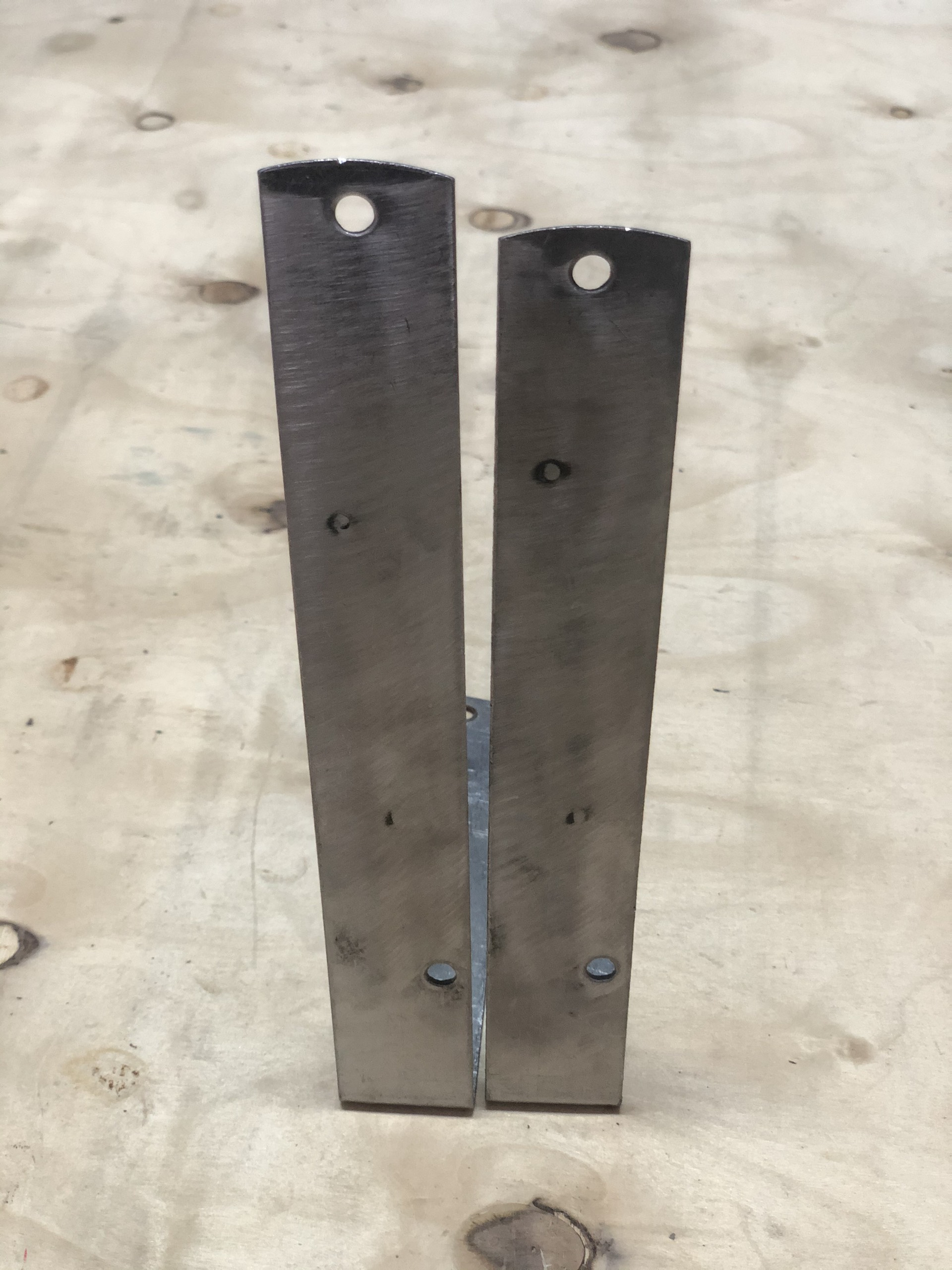 Ke góc vuông chữ L THÉP 20 x 13 x 3 cm
