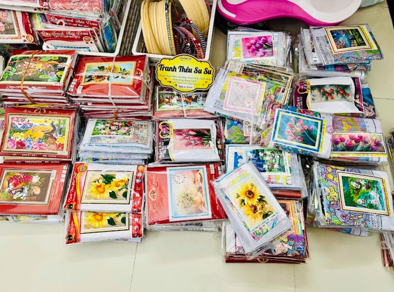 Tranh thêu chữ thập Cha mẹ lv3053, kích thước