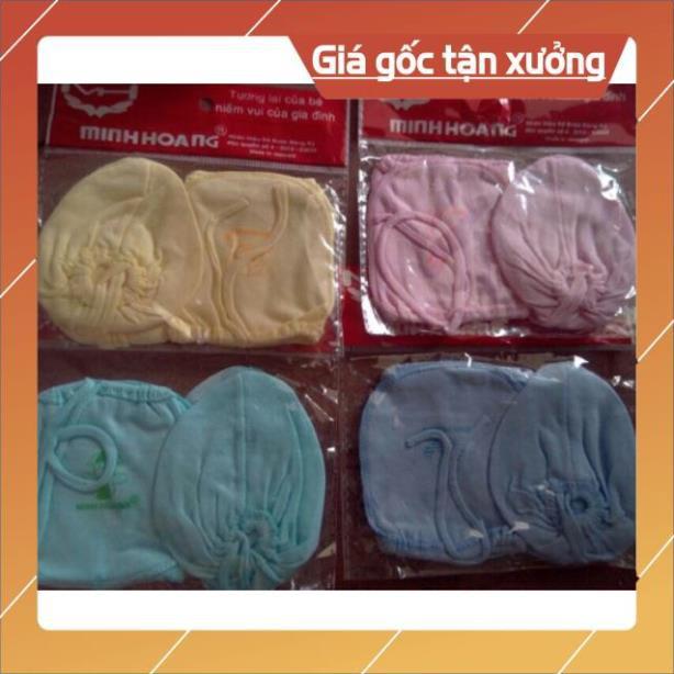 Hàng Việt Nam xuất khẩu _ Bao tay chân sơ sinh Minh Hoàng (1 set bao gồm 1 bộ bao tay và 1 bộ bao chân