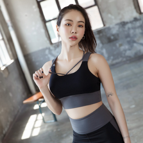 [Đẹp Chất] Bộ Quần Áo Tập Yoga Gym Nữ Cao Cấp, Form Chuẩn Tôn Dáng, Áo Croptop Có Mút - LUX52