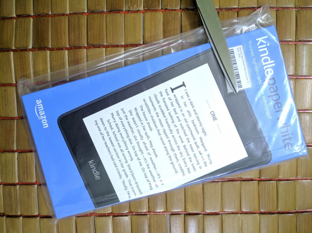 Máy Đọc Sách Kindle PaperWhite 4 - Gen 10 - 2019 (32GB) - Hàng Nhập Khẩu