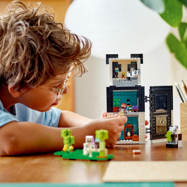 BỘ LẮP RÁP LEGO MINECRAFT 21245 NGÔI NHÀ GẤU TRÚC