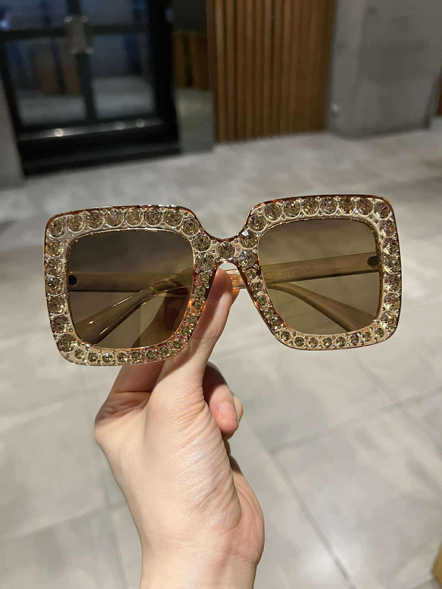 Kính râm nữ Mắt vuông oversize đính đá siêu lấp lánh + Tặng phụ kiện kèm theo