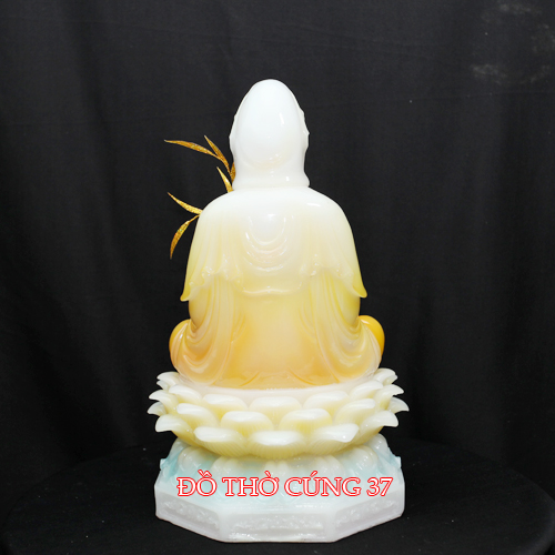 Tượng Quan Âm Bồ Tát - Áo vàng