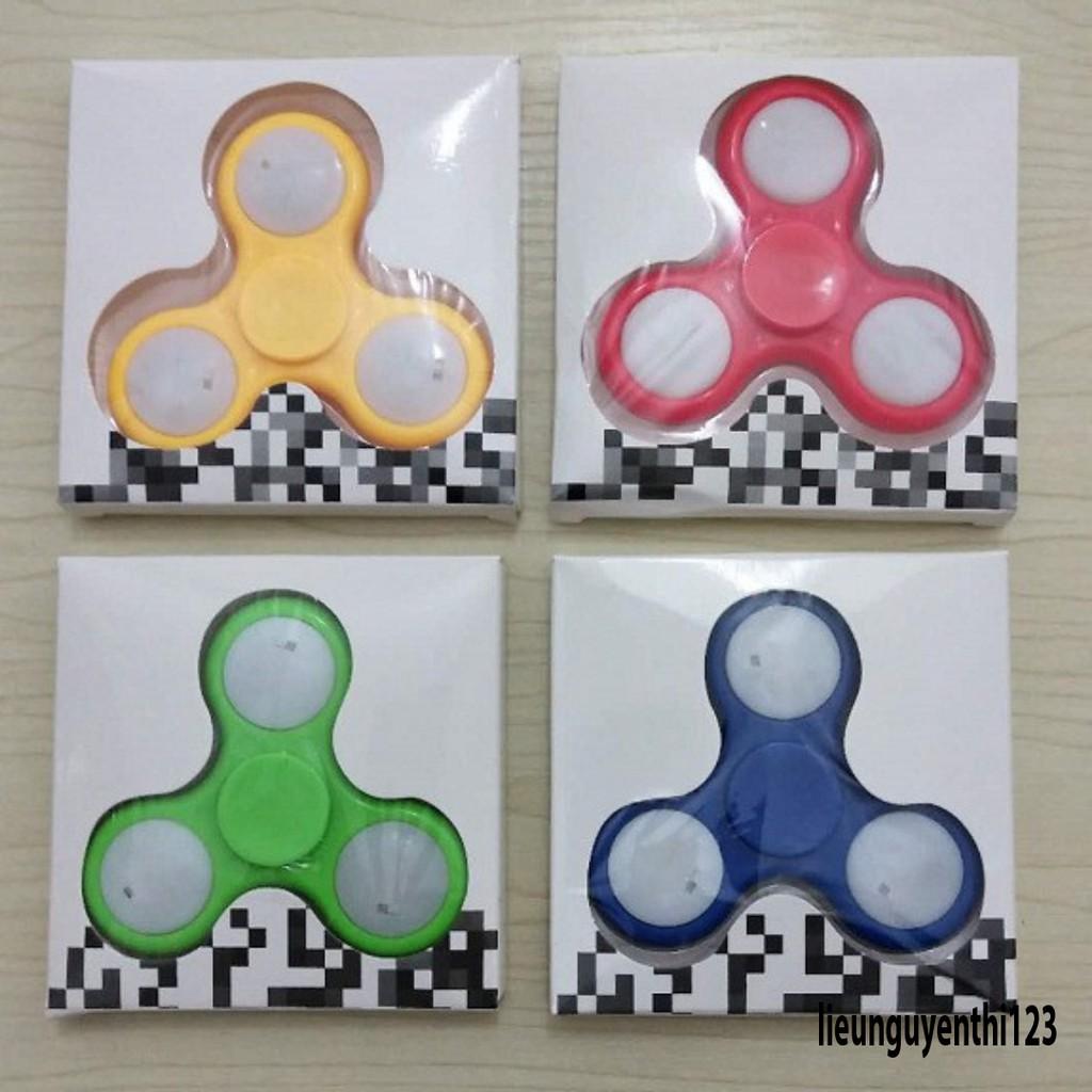 Con quay 3 cánh nhựa Spinner (Nhiều màu