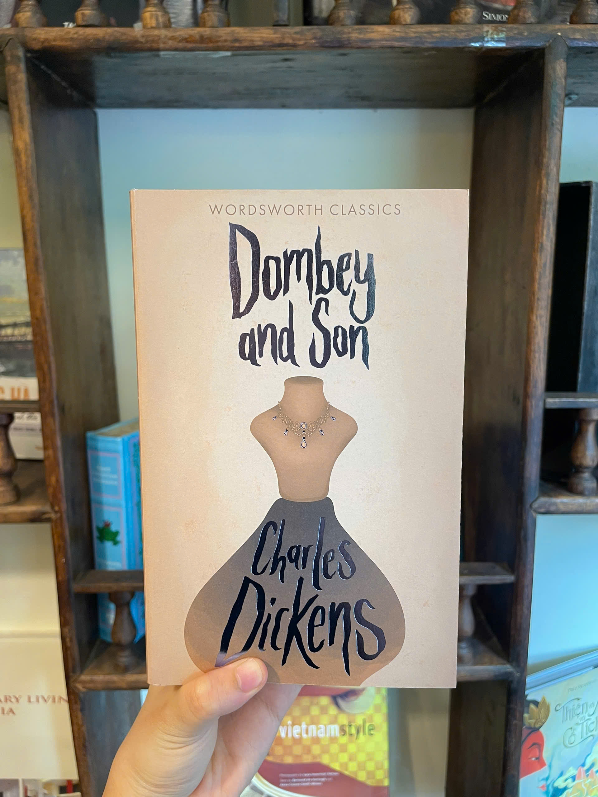 Sách - Dombey and Son by Charles Dickens - Classics/Fiction/Victorian book in English - Ngoại Văn