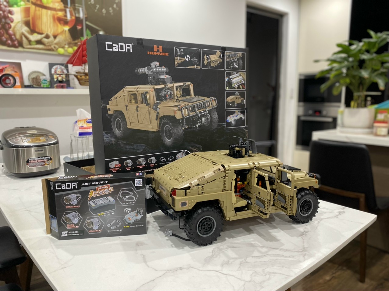 Đồ Chơi Lắp Ráp Có Điều Khiển Xe Địa Hình Chiến Đấu - CADA C61036W Tỷ Lệ 1:8 Mô Hình Tĩnh