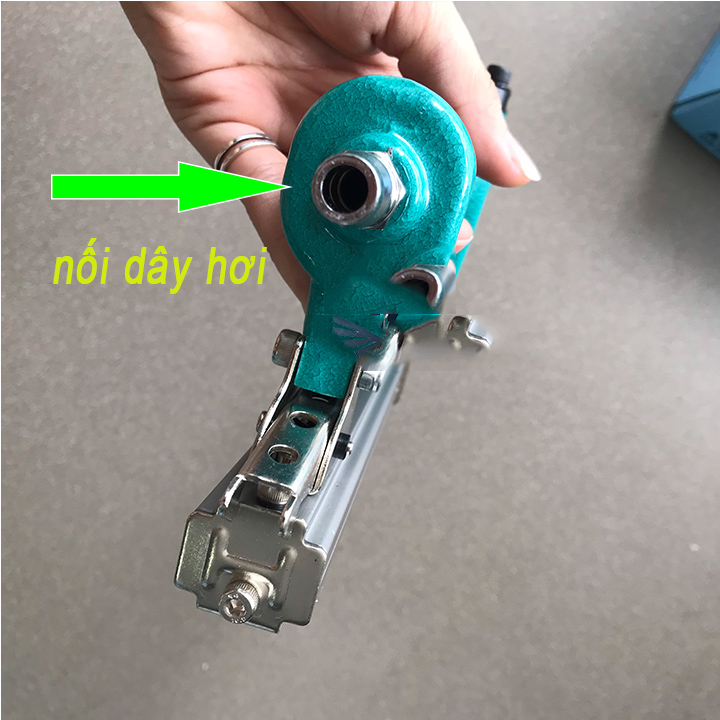 Máy bắn đinh U dùng hơi DCA A1013J