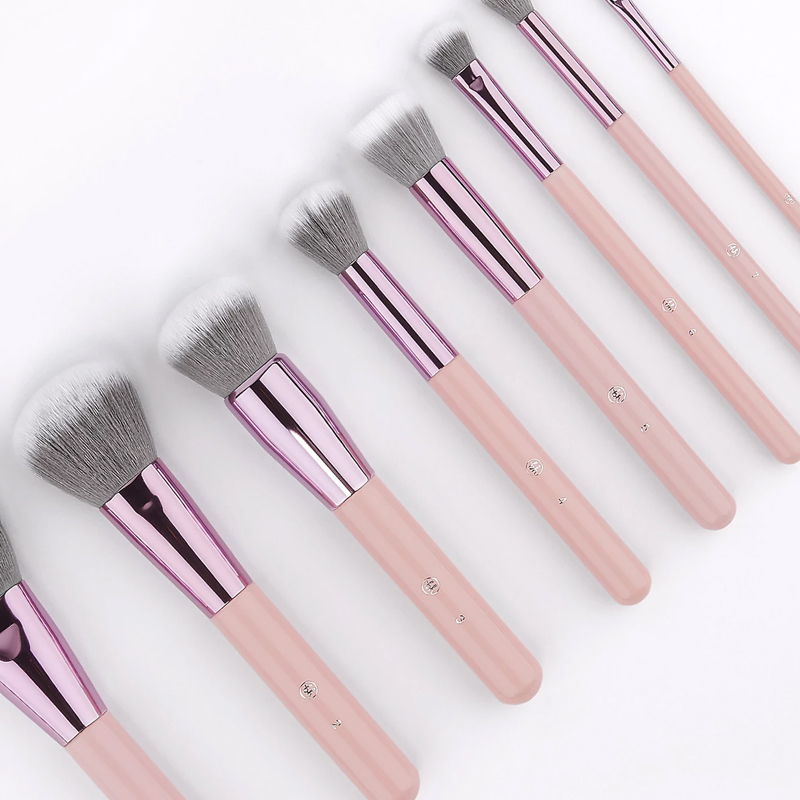 Bộ Cọ Trang Điểm BH COSMETICS 8 Cây Opallusion Dreamy