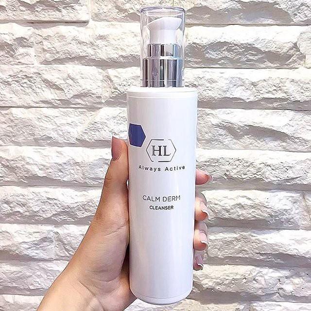 Calm Derm Cleanser - Kem rửa mặt, làm dịu & tăng độ ẩm da