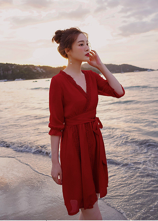 Váy maxi đi biển dài tay dáng lửng, cổ chữ V, lưng dây nơ điệu đà, thích hợp du lịch, đi biển, chụp ảnh | MX007