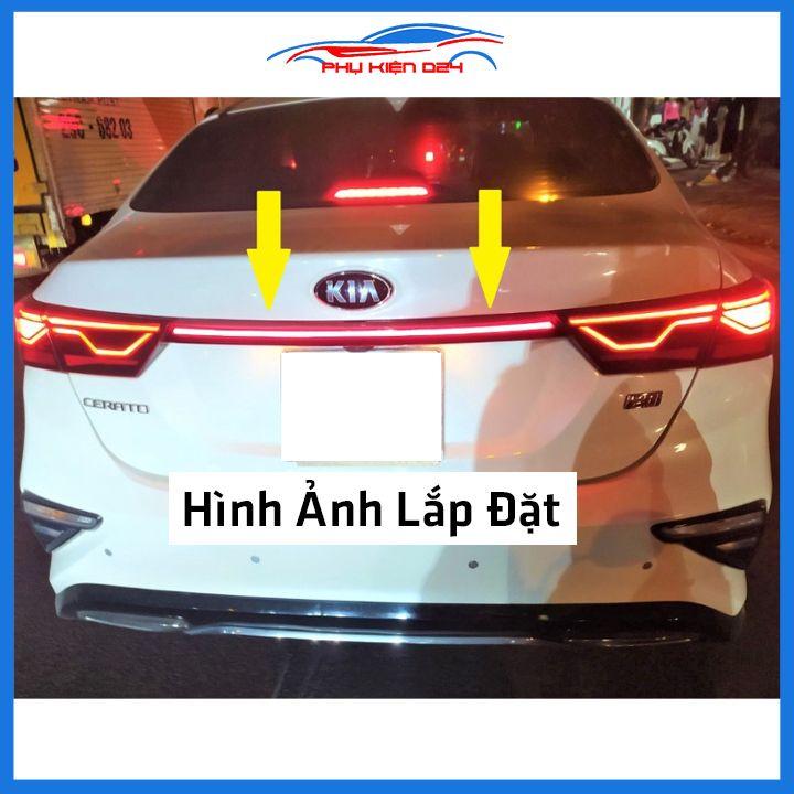Ốp tay cốp sau có đèn led Cerato 2019-2020 ánh sáng đỏ trang trí xe