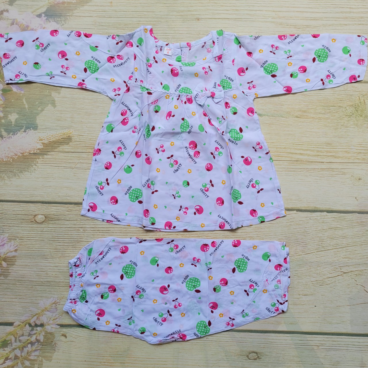 ĐỒ BỘ TÔN TAY DÀI BÉ GÁI SIZE 5