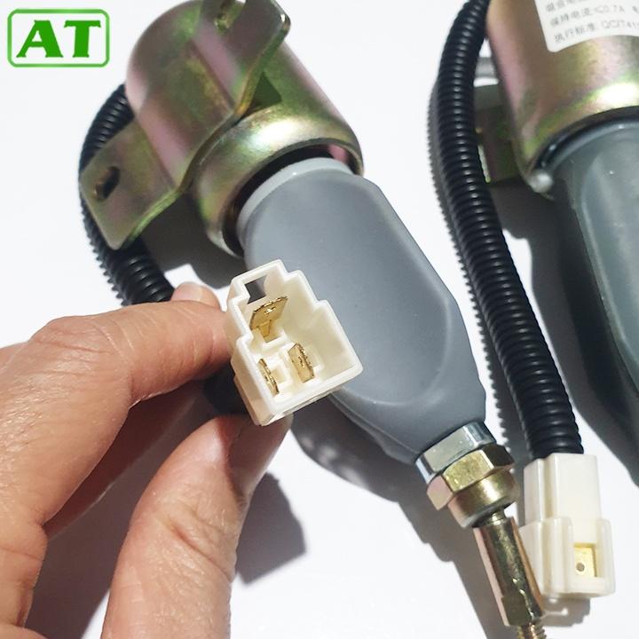Rơ Le Tắt Máy Chuột Tắt Máy 12V 24V 3 Dây Mã 37V66-56010