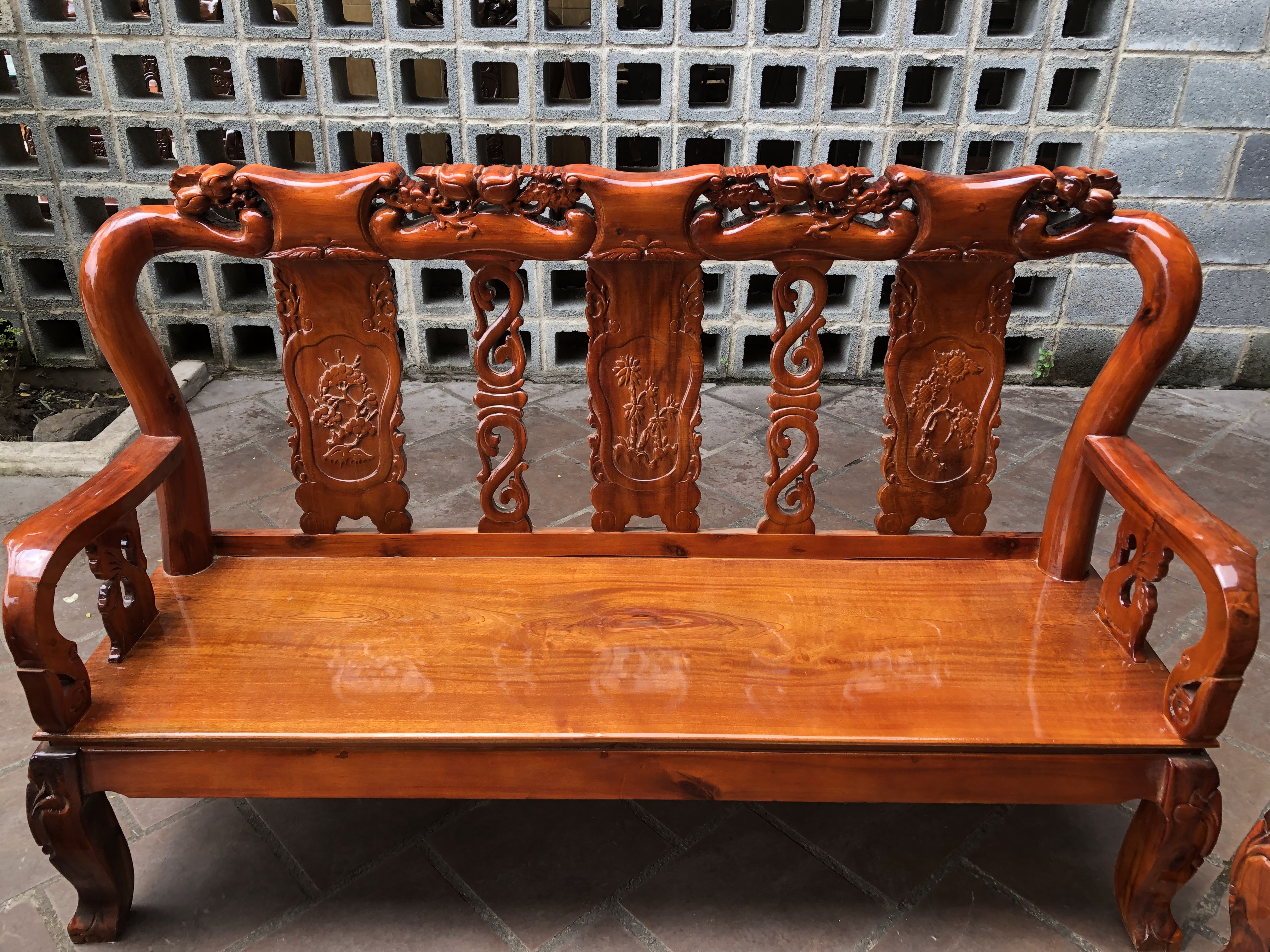 Bộ bàn ghế salon gỗ Tràm Tay 8 đỉnh Đào tựa Bình