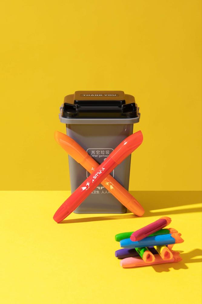 Hộp 12 Màu Sáp Gel Meteor Kèm 12 Ruột - Y Plus+ GC210300