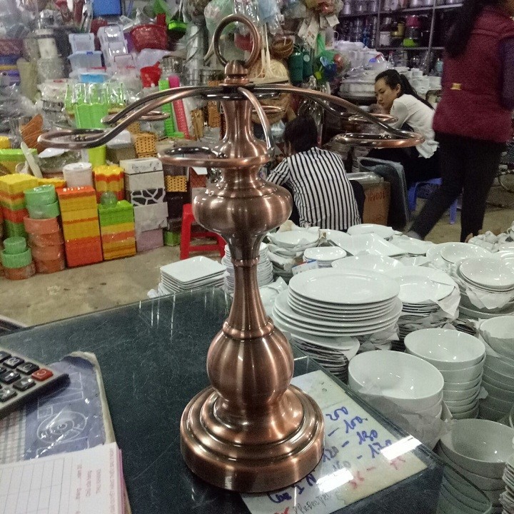 Giá treo ly đồng phong cách Châu Âu sang trọng mẫu mới 2024