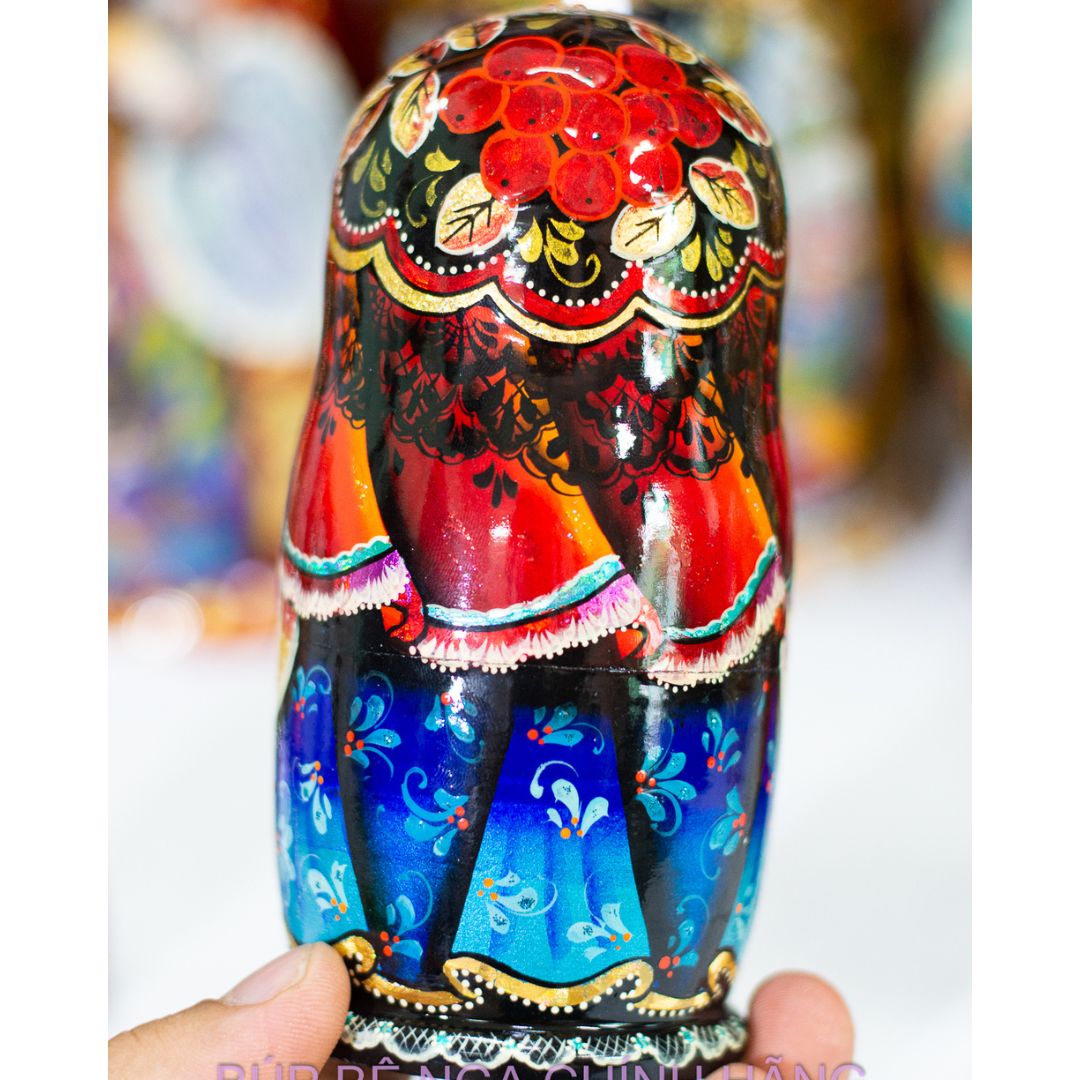 BỘ BÚP BÊ NGA MATRYOSHKA CAO CẤP 5 LỚP 15CM "LỄ HỘI DÂN GIAN MÙA ĐÔNG"