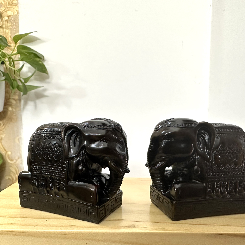Cặp 2 tượng voi đá trang trí phong thủy bàn làm việc - Vòi hướng xuống ý nghĩa trường thọ - Cỡ mini - Cao 6cm - Nâu đen