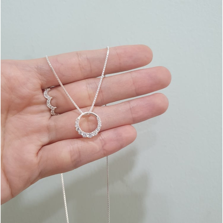 Dây chuyền vòng tròn đính đá