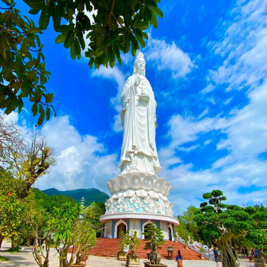 Đà Nẵng - Bà Nà - Cầu Vàng - Sơn Trà - Biển Mỹ Khê - Hội An - Đà Nẵng