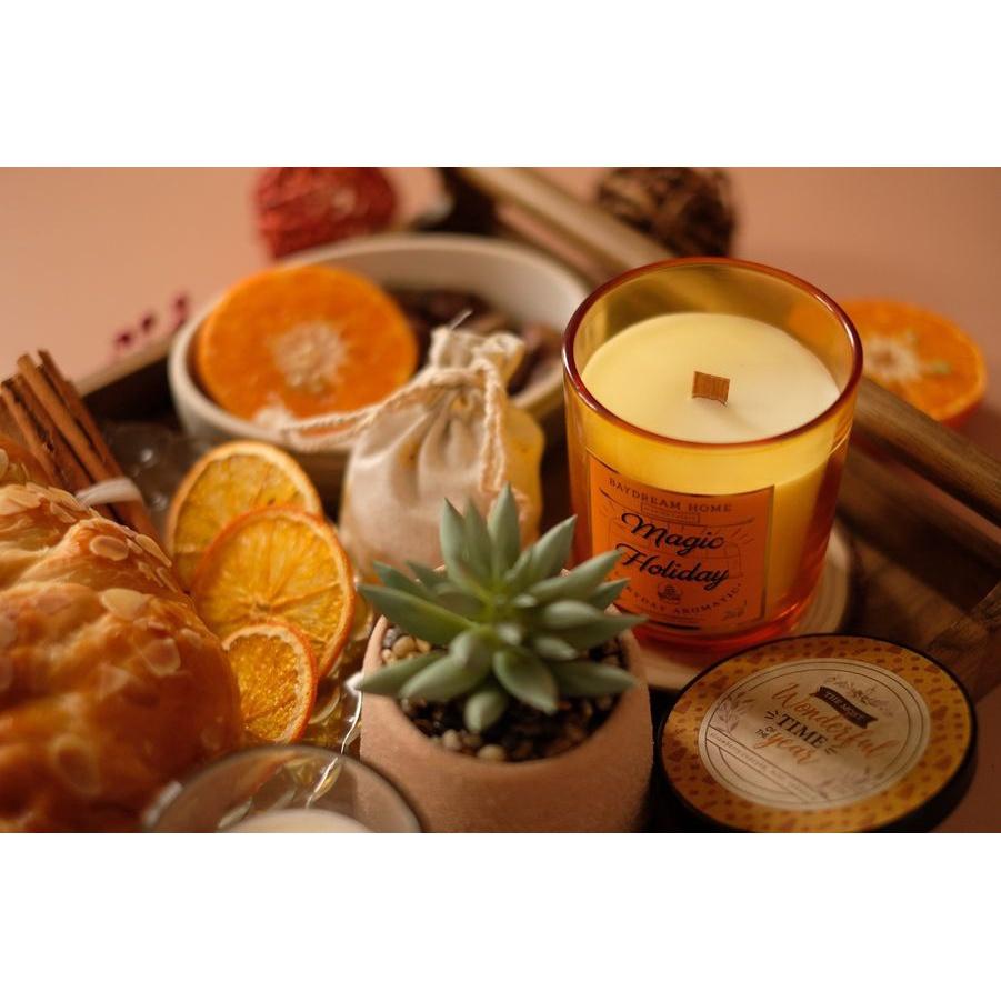 Nến thơm Magic Holiday (Scented Candles-8.8oz)