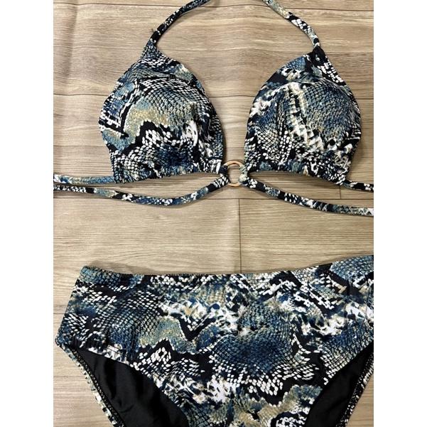 Bikini đồ bơi 2 mảnh hoạ tiết rắn phối khoen sexy