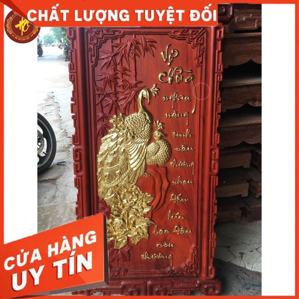 Tranh gỗ hương dát vàng tích: Phu thê viên mãn