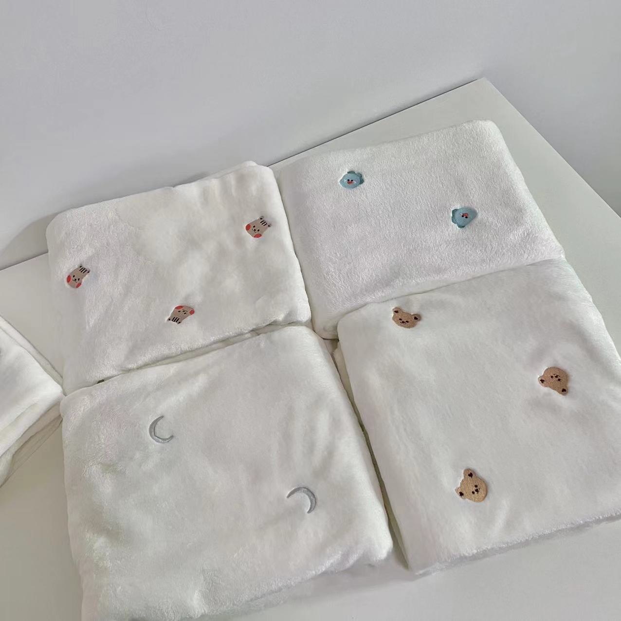 CHĂN LÔNG TUYẾT MOLLI CHO BÉ - MADE IN VIỆT NAM
