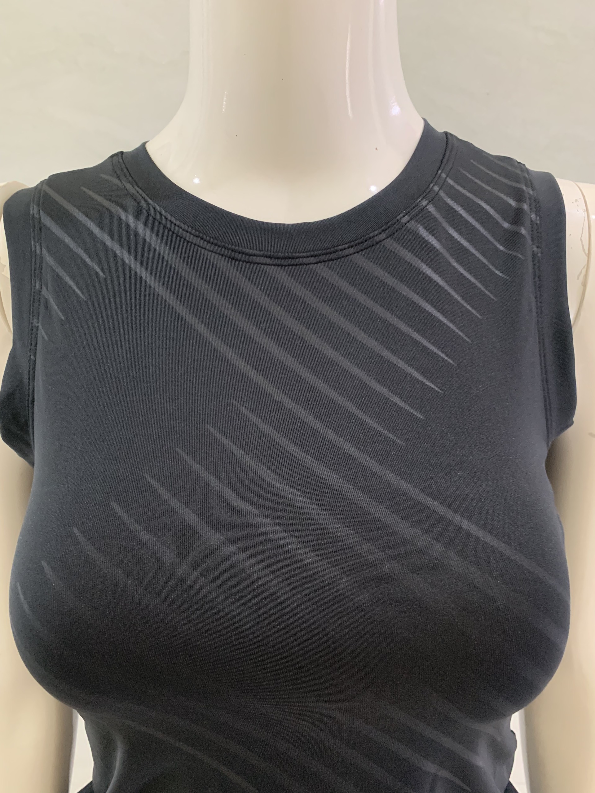 Áo ba lỗ nữ vải thun lạnh mát mẻ lẻ size giá rẻ Hàng Việt Nam