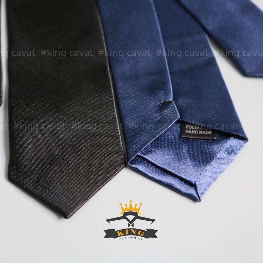 Cà vạt học sinh nam nữ chụp kỷ yếu KING bản nhỏ 5cm vải mềm mịn 3 Lớp giá rẻ C01