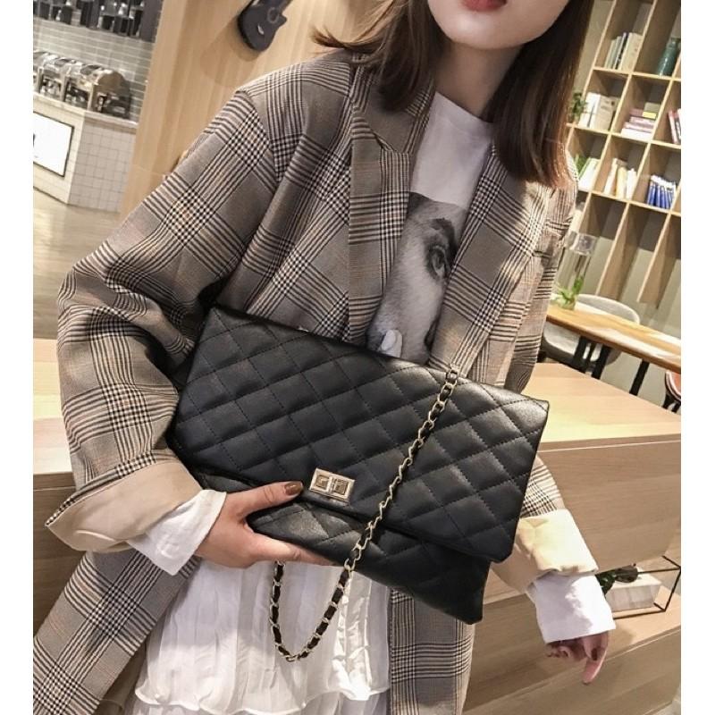 Túi nữ cắp nách big size hoạ tiết quả trám