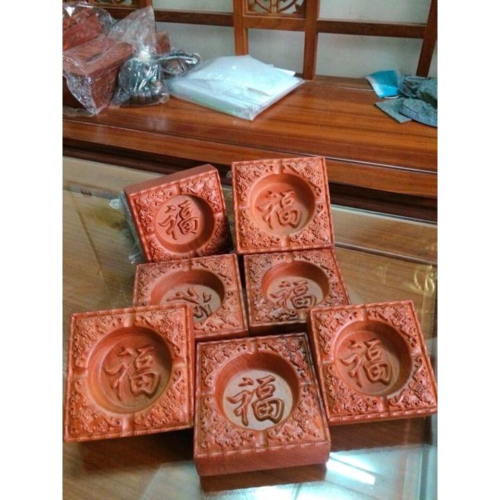 Gạt tàn thuốc gỗ hương nguyên khối tiện vuông chạm chữ phong thủy size to - BẢO HÀNH GỖ 10 NĂM