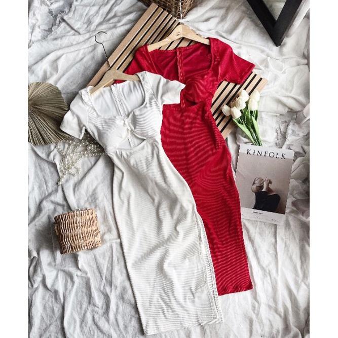 ĐẦM MIDI KHOÉT BỤNG XẺ ĐÙI