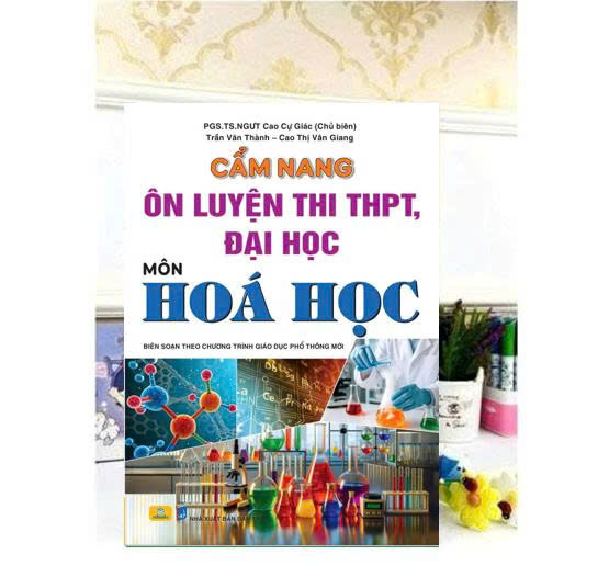 Sách - Cẩm Nang Ôn Luyện Thi THPT, Đại Học Môn Hóa Học - Biên soạn theo chương trình GDPT mới - ndbooks