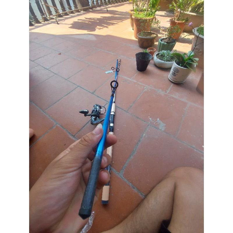 Cần rỗng 2 khúc kèm máy kim loại