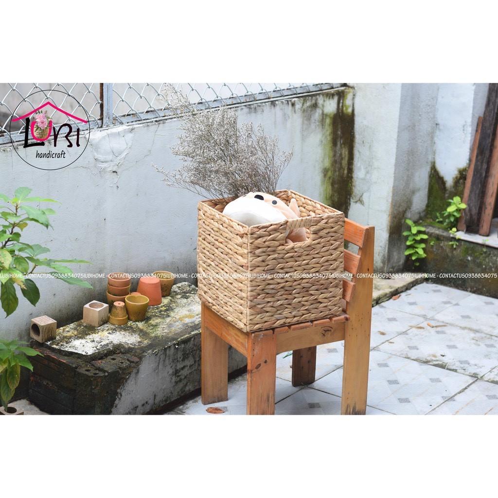 - Combo size 30 Giỏ đựng đồ lục bình hình vuông, có thể gấp gọn