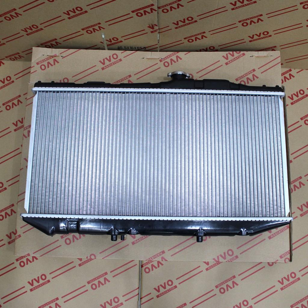 Két nước Toyota Camry 2.0, SV21, 1988-1991, số sàn