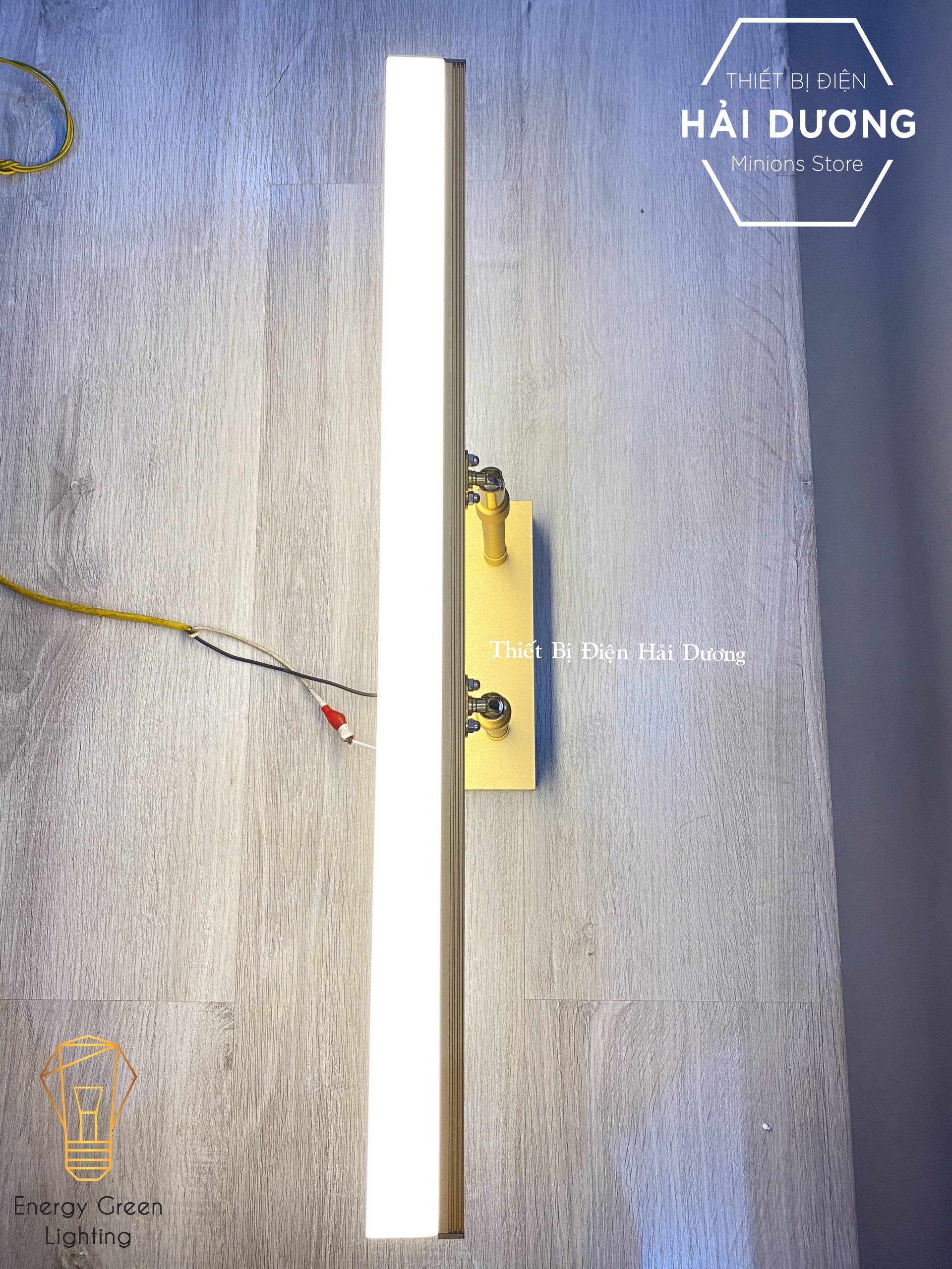 Đèn soi tranh - Đèn rọi gương Led Model 1032 60cm 9w 3 Chế Độ Ánh Sáng - Điều chỉnh được góc chiếu