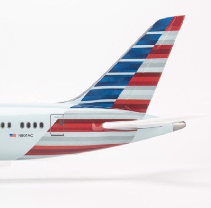 Mô hình máy bay American B787 Everfly 47cm