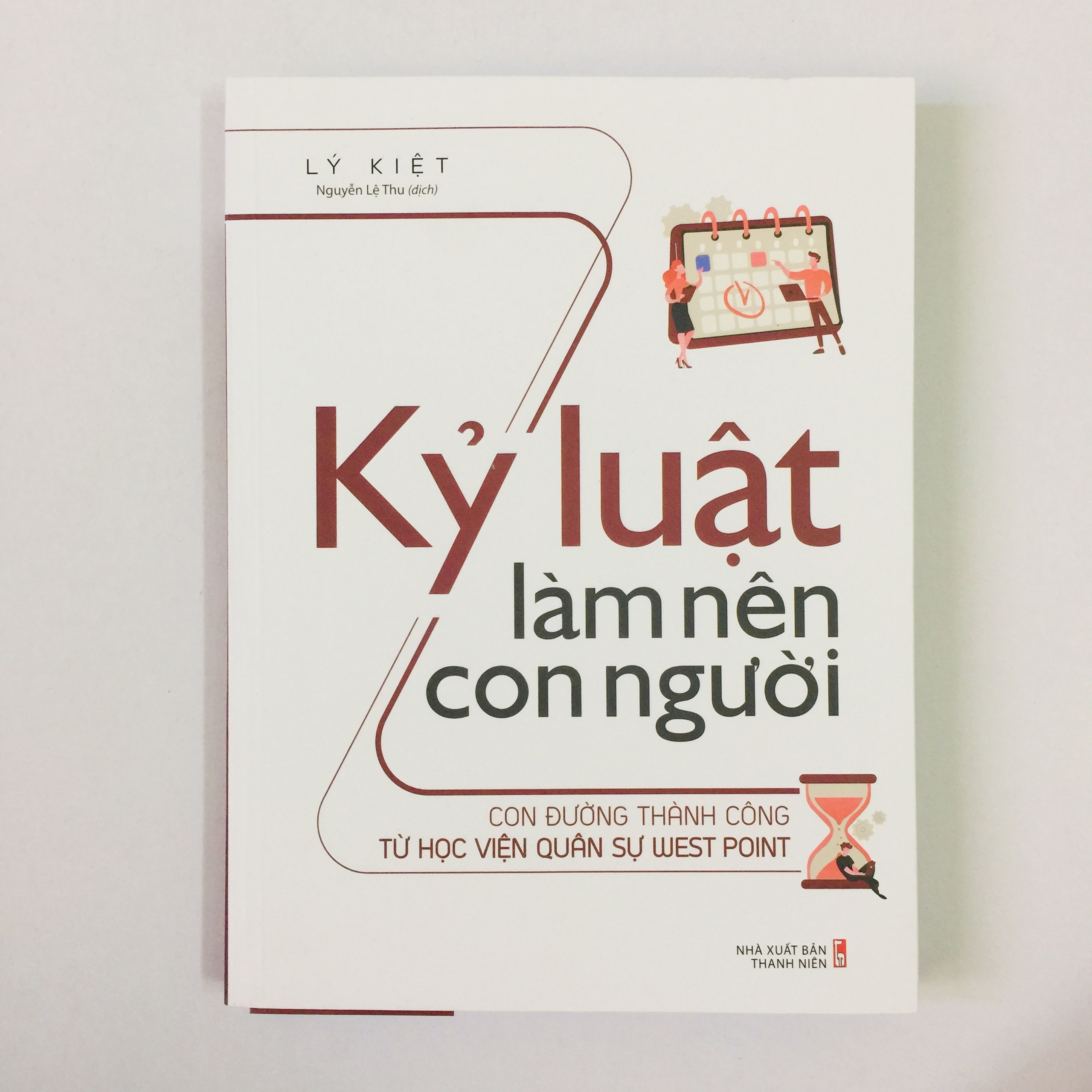 Sách kỹ năng: Kỷ Luật Làm Nên Con Người có bookmark